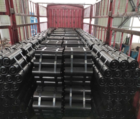 整車托輥發往山東臨沂